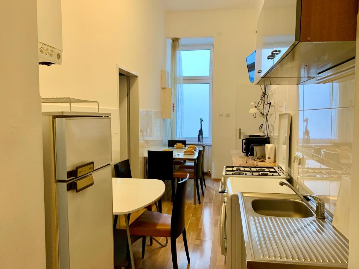 Raisa Apartments Lerchenfelder Guertel 30 Wien Eksteriør billede