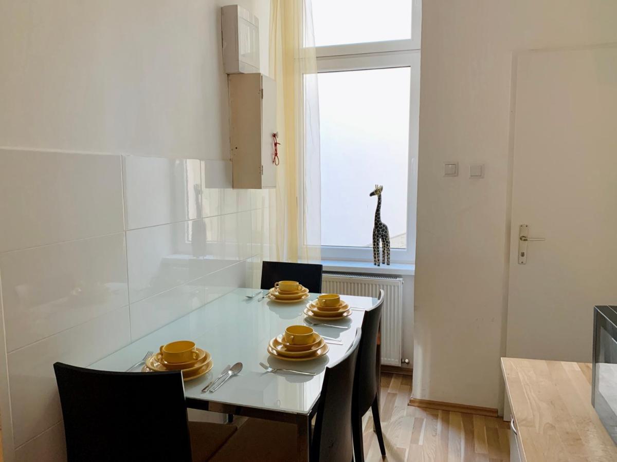 Raisa Apartments Lerchenfelder Guertel 30 Wien Eksteriør billede
